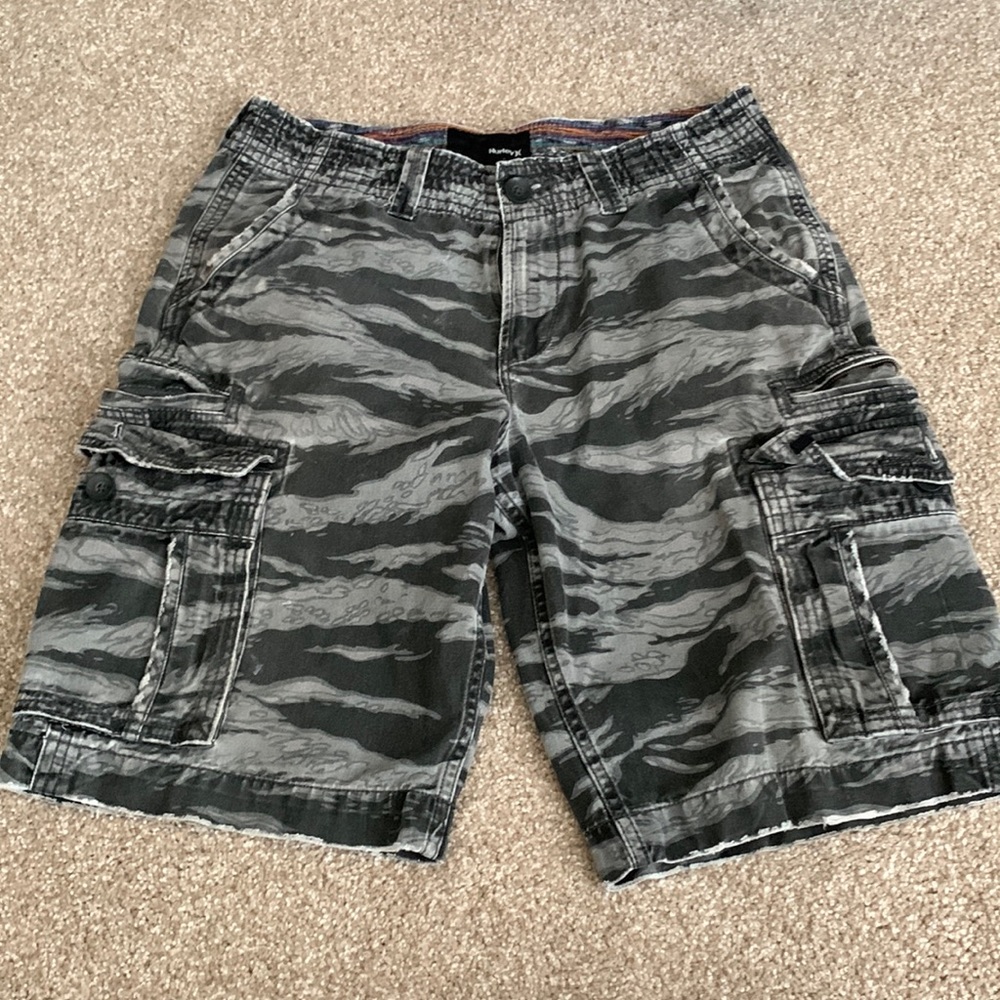 Hurley men’s cargo shorts